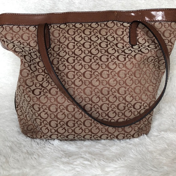 Guess brown shoulder bag 💼 - Picture 2 of 5